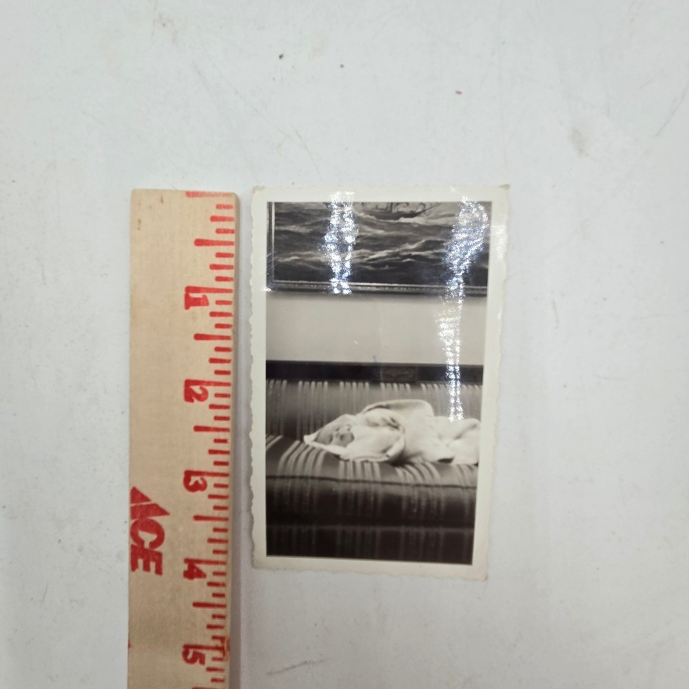 Vintage 1942 Black and White Baby Photo Deckle Edge Snapshot Vernacular